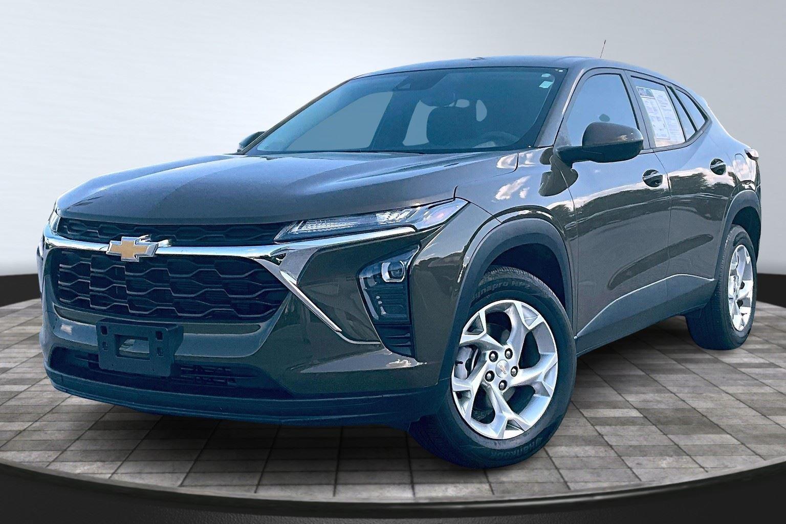 2024 Chevrolet Trax LS's photo