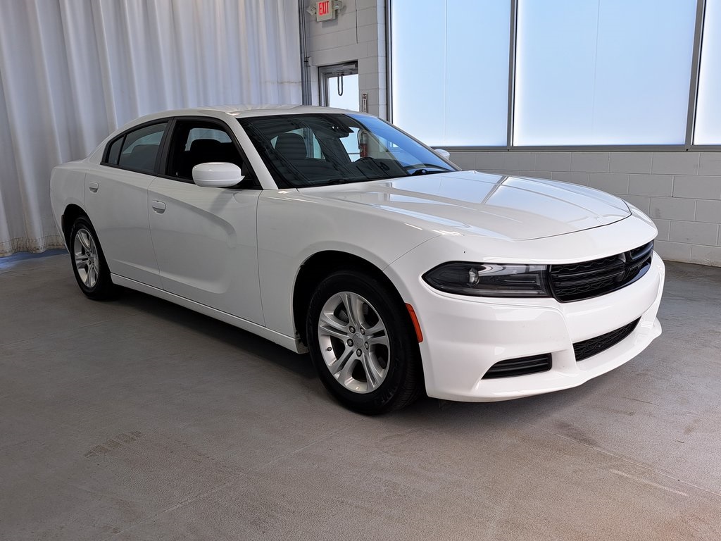2022 Dodge Charger SXT photo 4