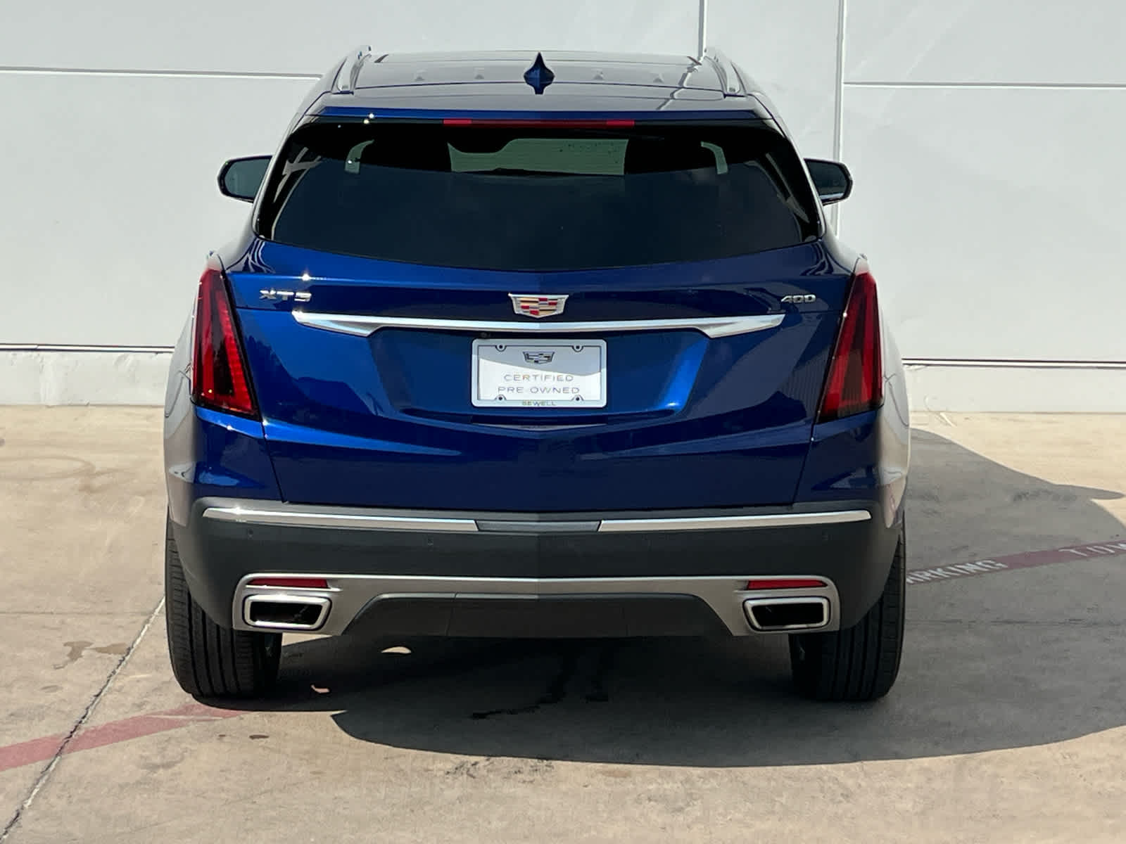 2025 Cadillac XT5 Premium Luxury photo 4