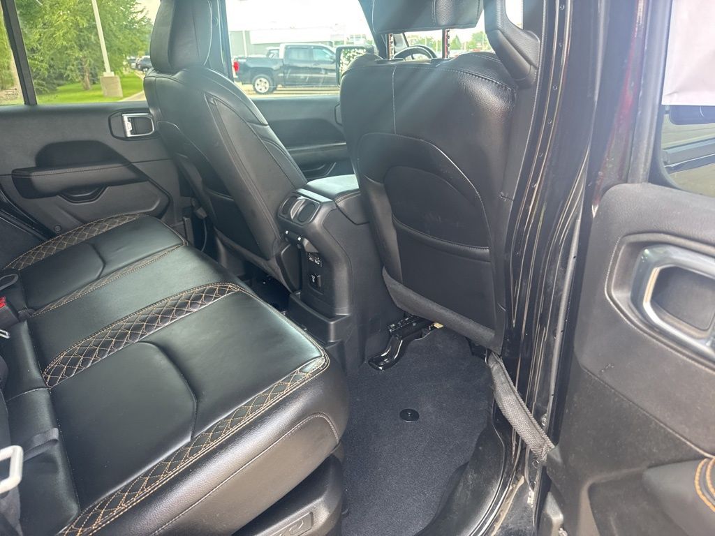 2022 Jeep Wrangler Unlimited Sahara High Altitude 4xe photo 17