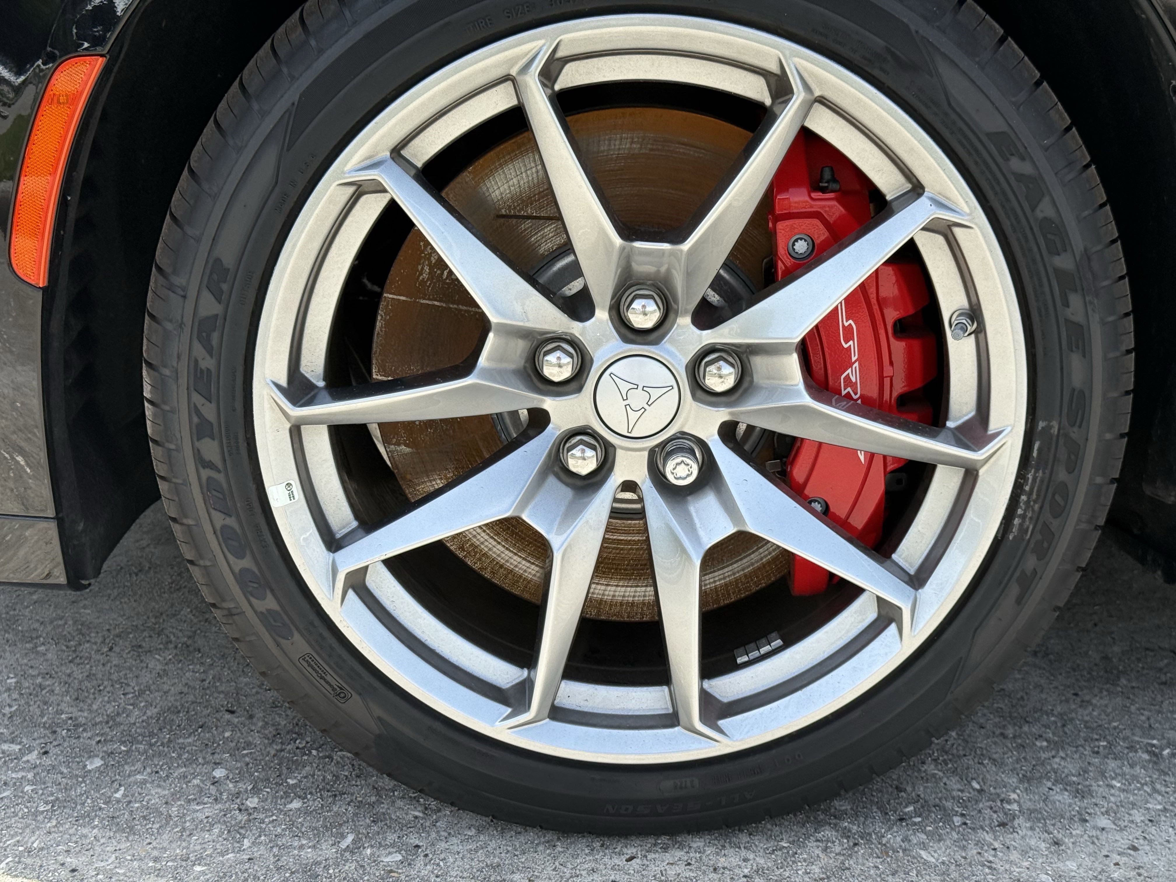 2025 Dodge Charger Daytona Scat Pack photo 3