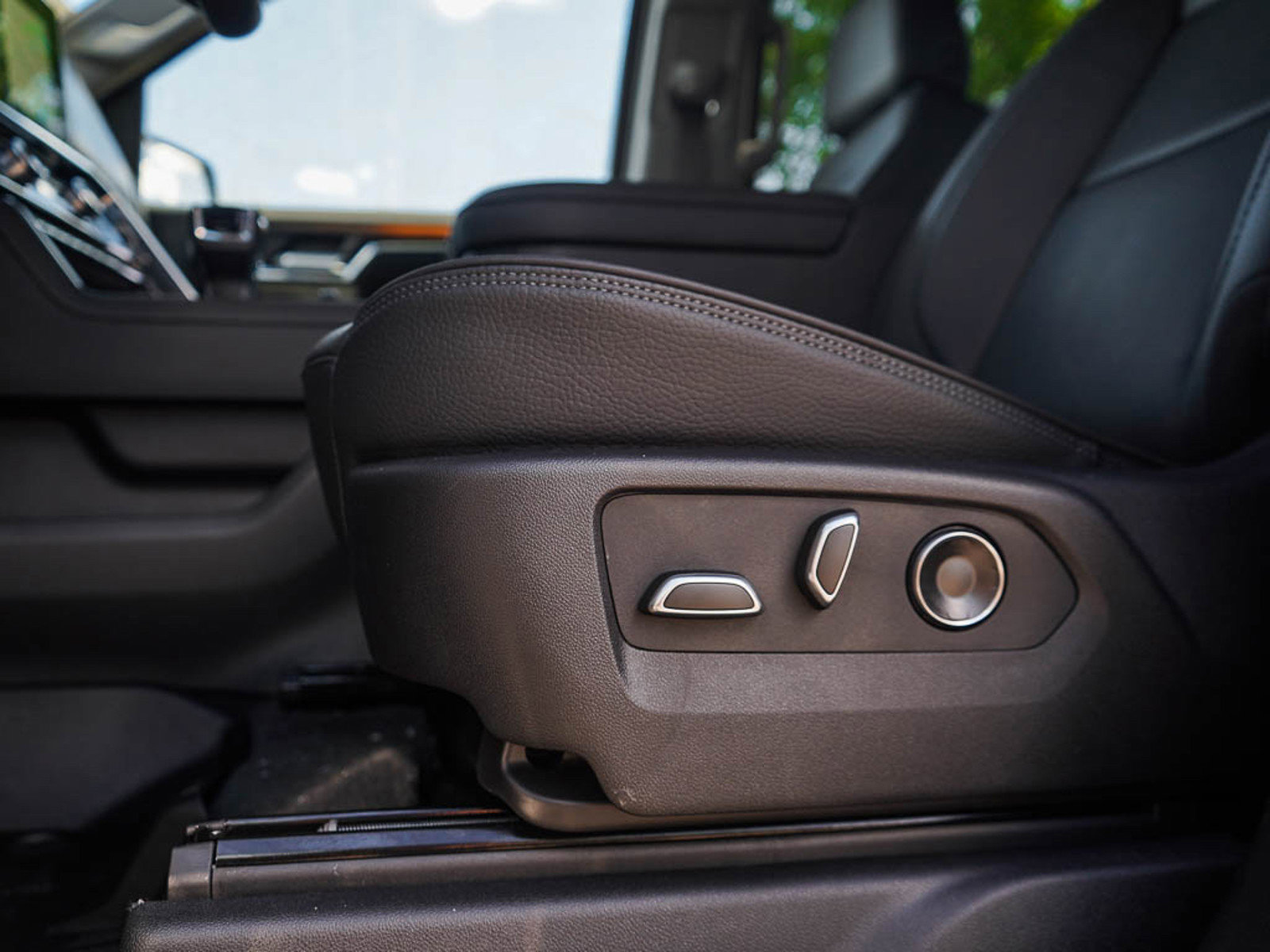 2025 Gmc Sierra 1500 Denali photo 13