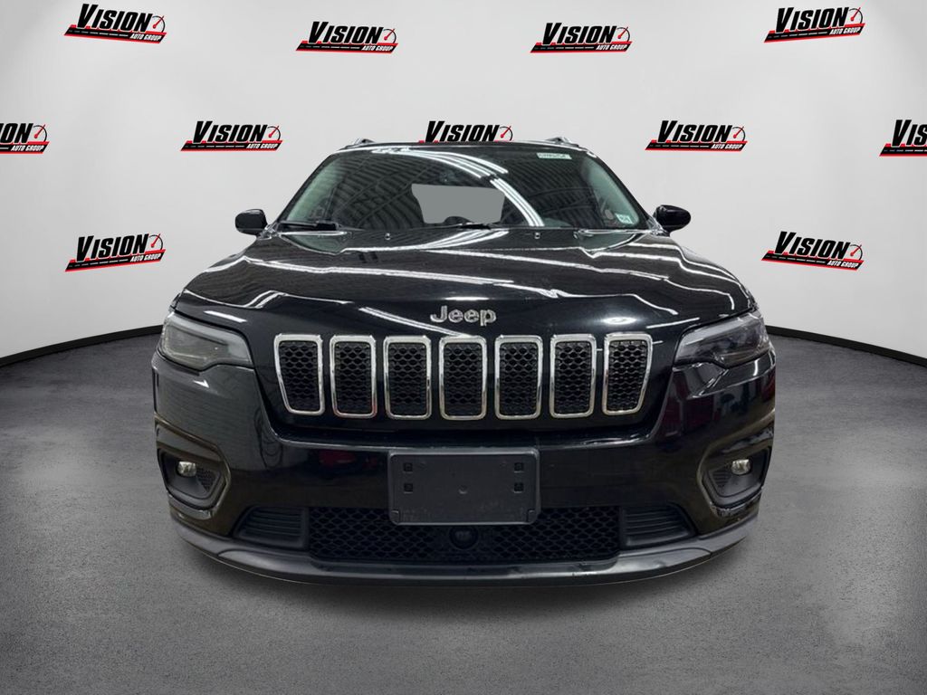 2021 Jeep Cherokee Latitude Lux photo 2