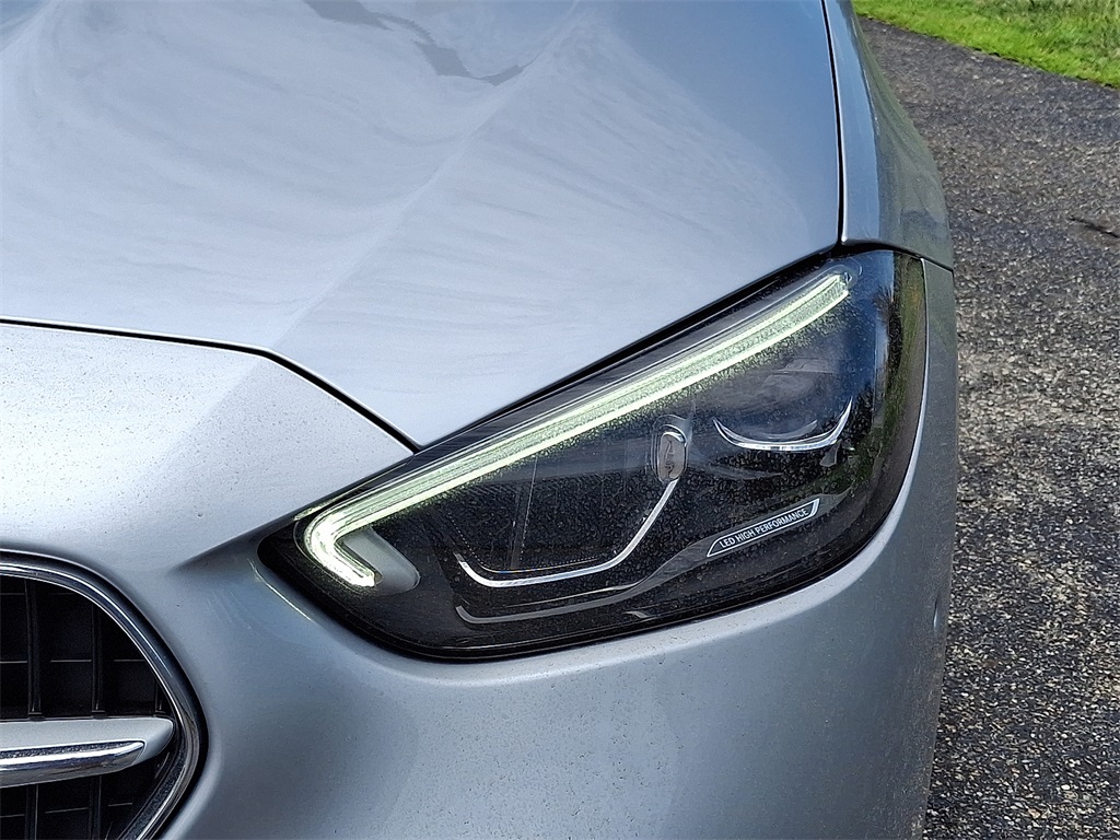 2025 Mercedes Benz C 300 4MATIC photo 6