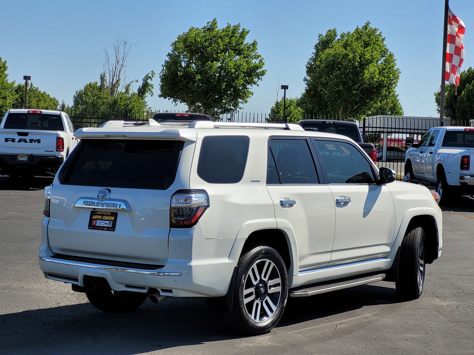2020 Toyota 4Runner Sport photo 4