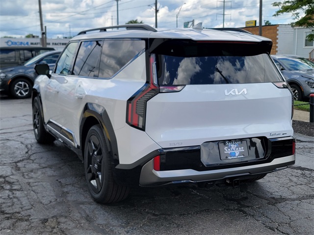 2026 Kia EV9 GT-Line photo 4