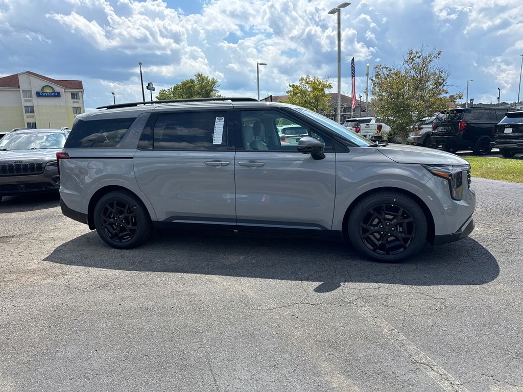 2026 Kia Carnival SX Prestige photo 2