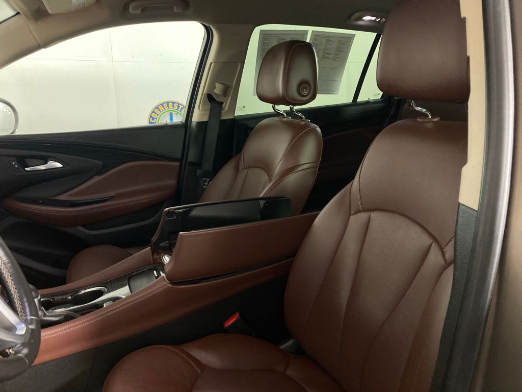 2017 Buick Envision Essence photo 4