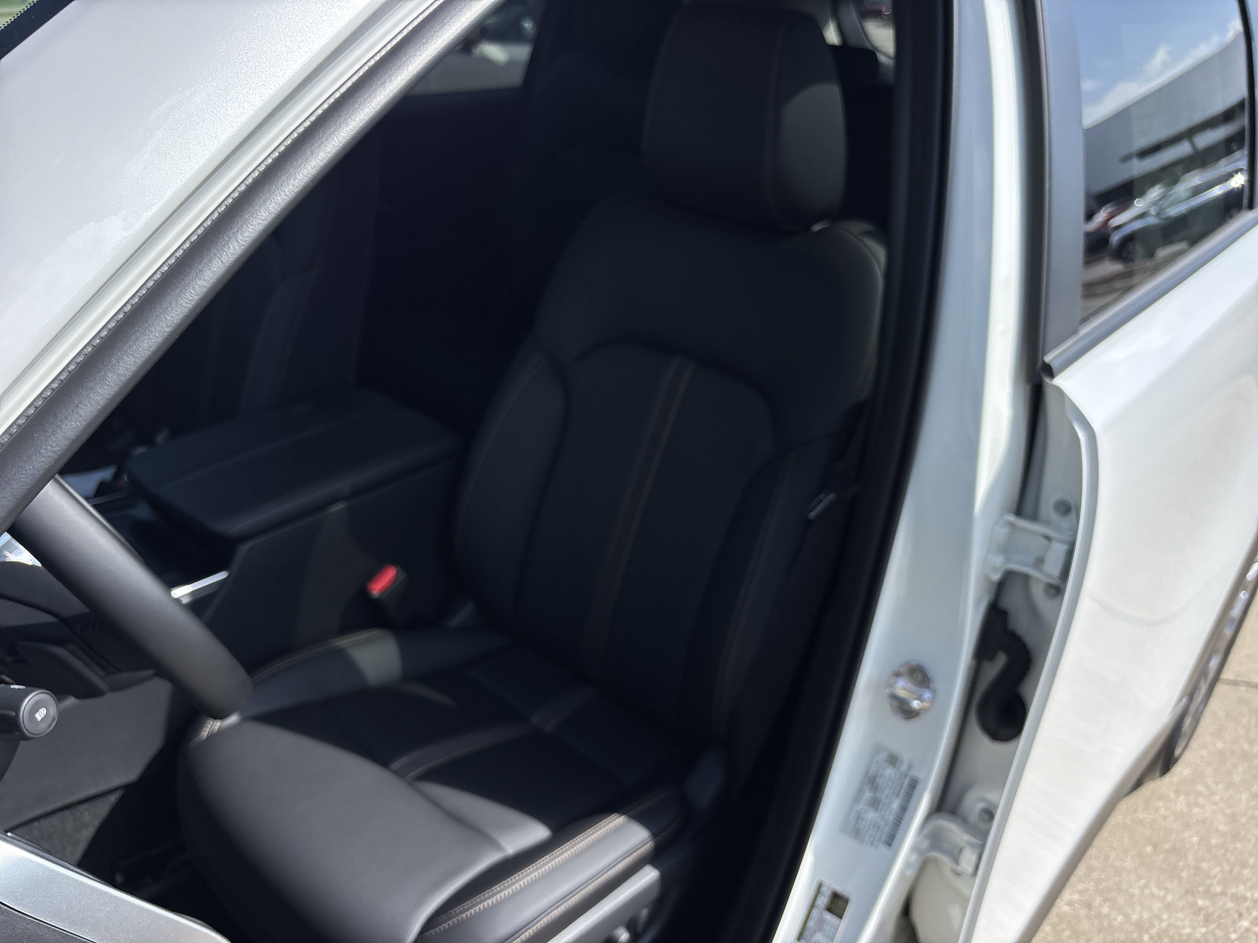 2025 Mazda CX-90 Select photo 9