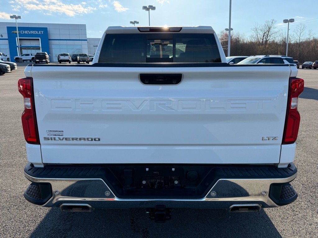 2023 Chevrolet Silverado 1500 LTZ photo 4