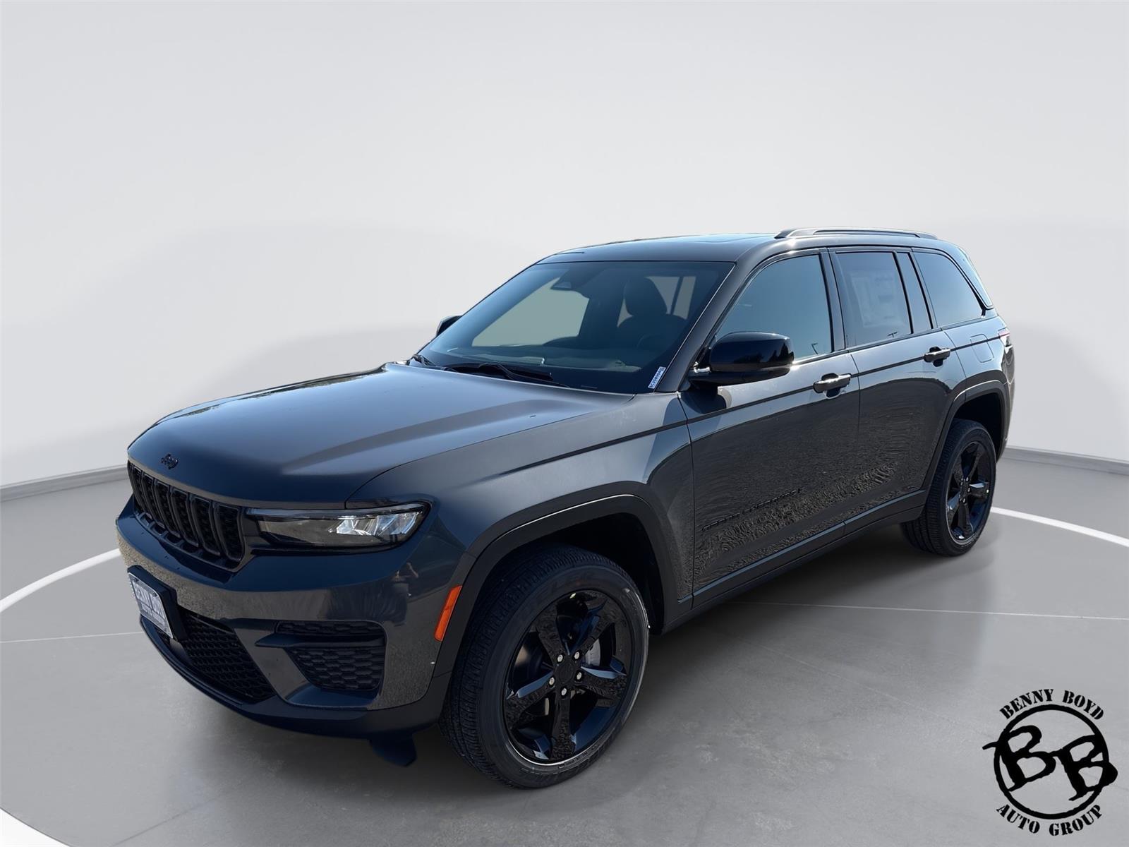 2025 Jeep Grand Cherokee Altitude's photo