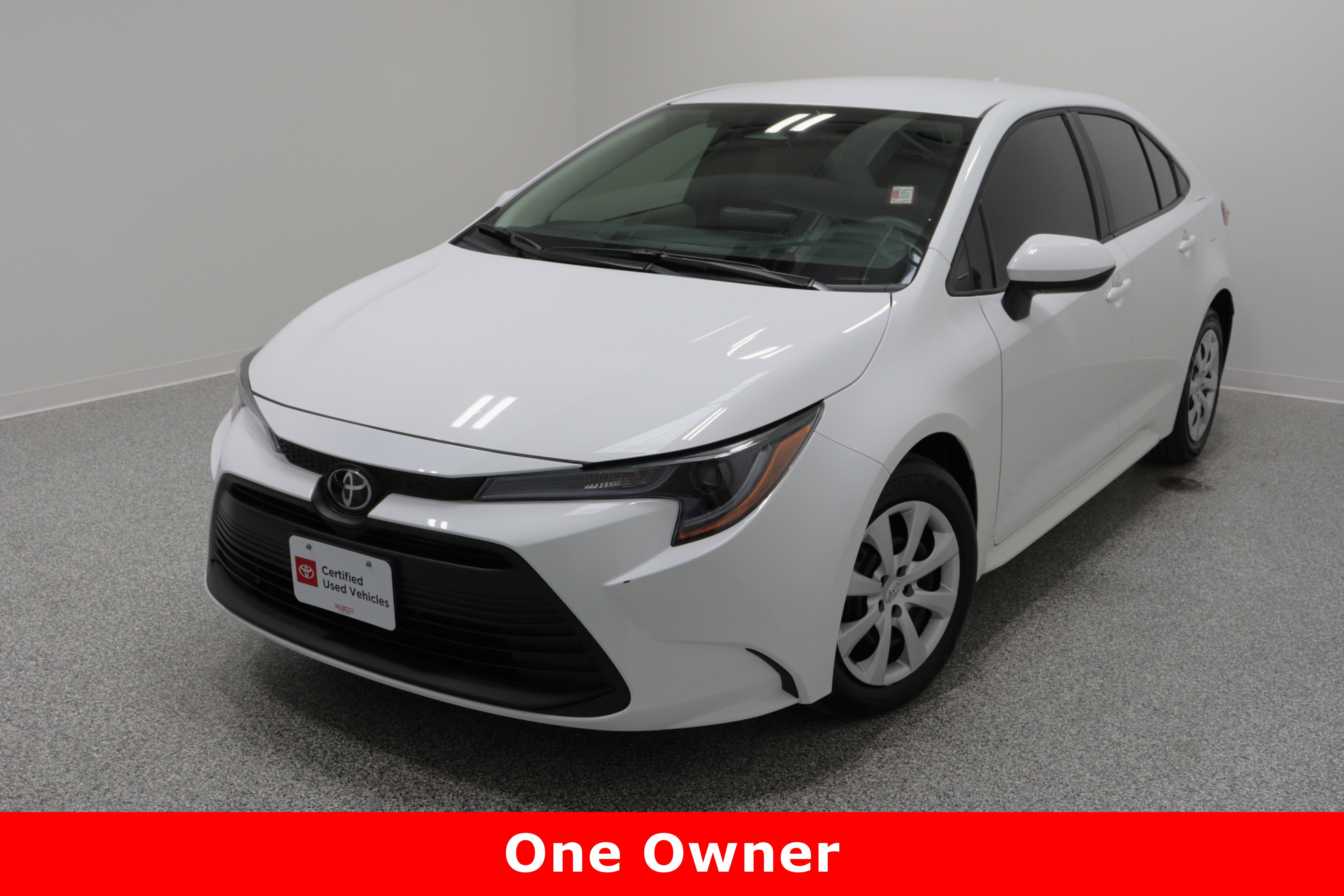 Used 2025 Toyota Corolla LE with VIN 5YFB4MDE0SP331907 for sale in Northfield, Minnesota
