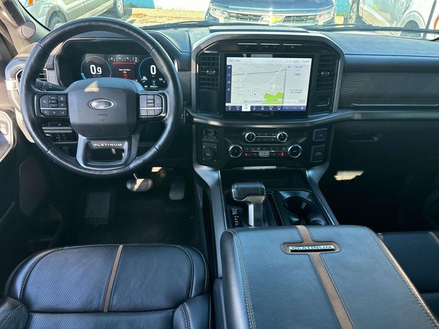 2023 Ford F-150 Platinum photo 12