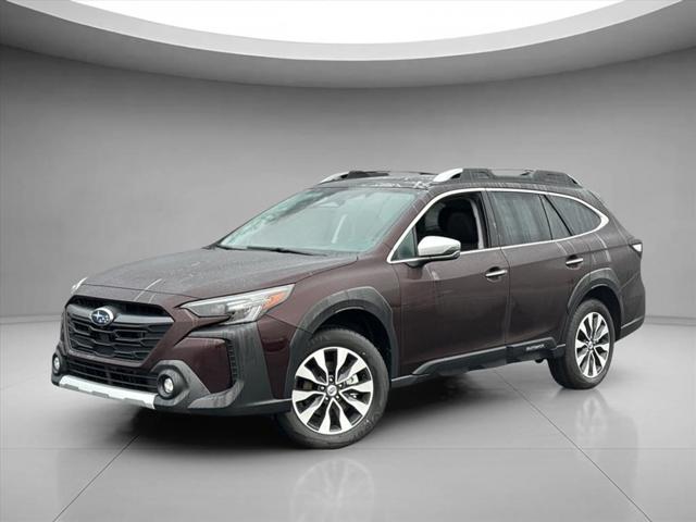 2025 Subaru Outback Touring's photo