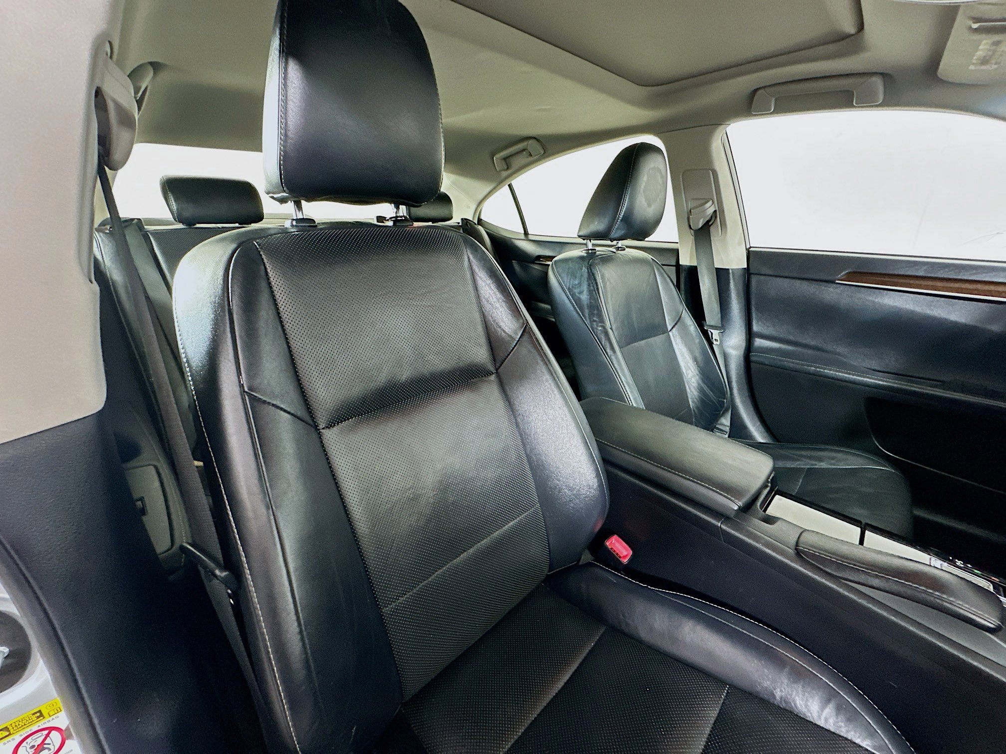 2014 Lexus ES 350 photo 26
