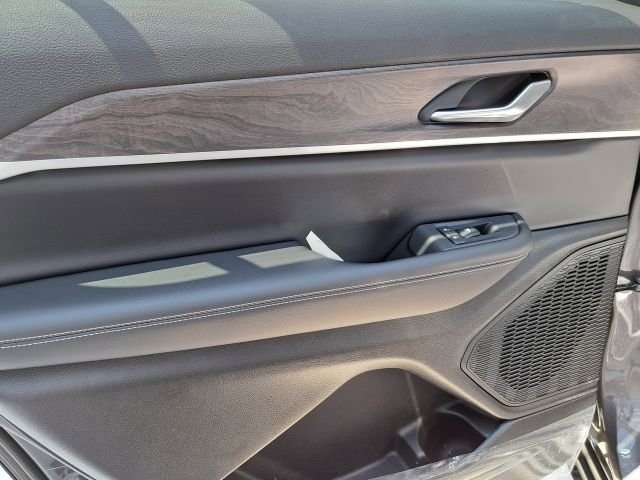 2023 Jeep Grand Cherokee Limited photo 22