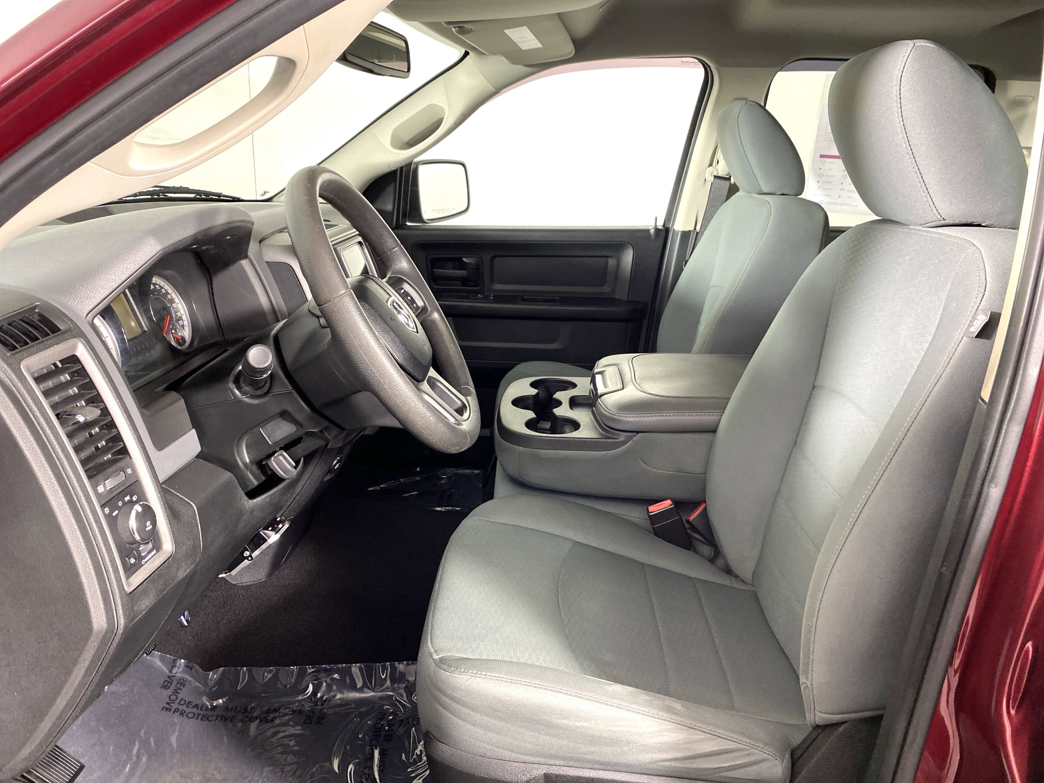 2018 Ram 1500 Express photo 2