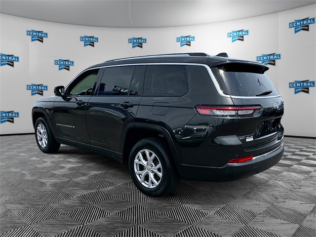 2022 Jeep Grand Cherokee Limited photo 3
