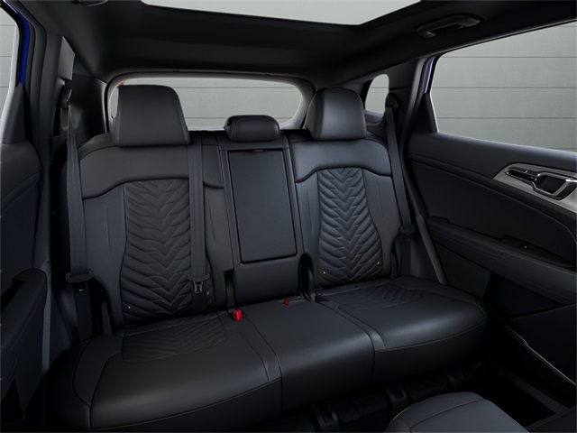 2026 Kia Sportage X-Line photo 13