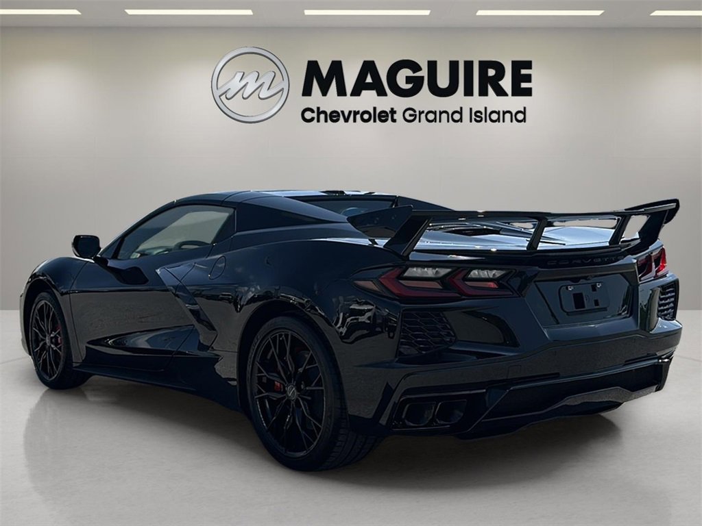 2025 Chevrolet Corvette Stingray 2LT photo 22