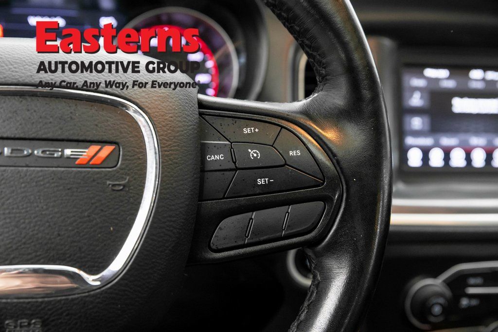 2022 Dodge Charger SXT photo 14