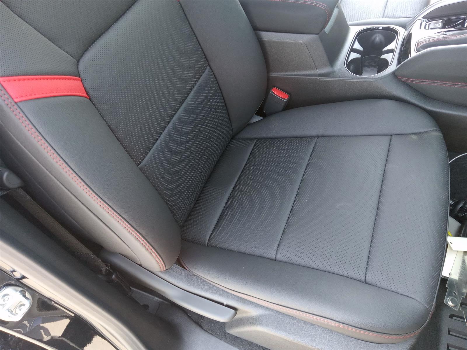 2026 Chevrolet Colorado Z71 photo 12