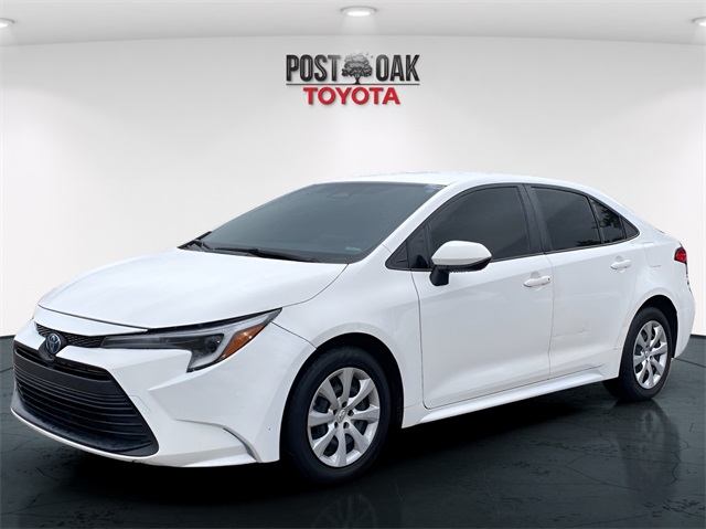 2024 Toyota Corolla Hybrid LE photo 3