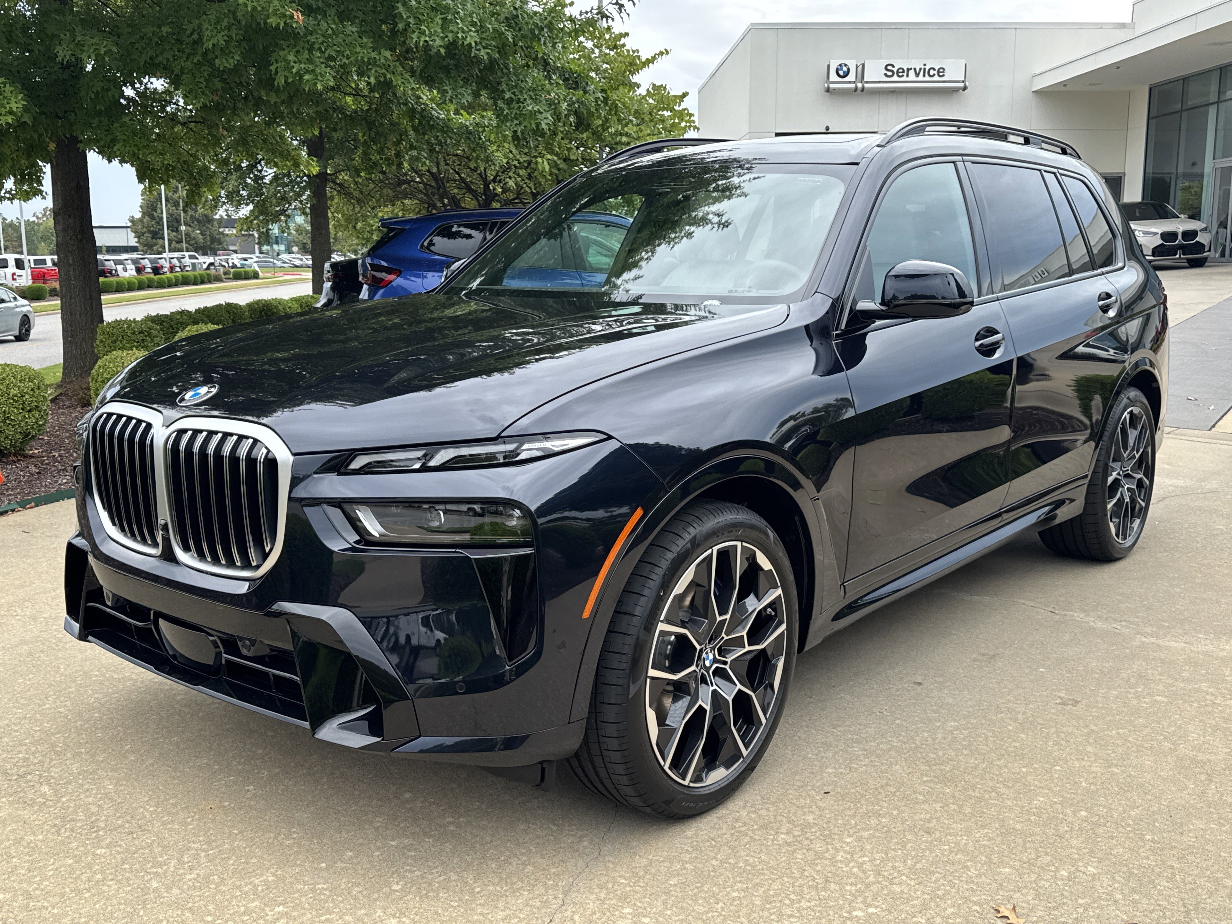 2026 BMW X7 40i's photo