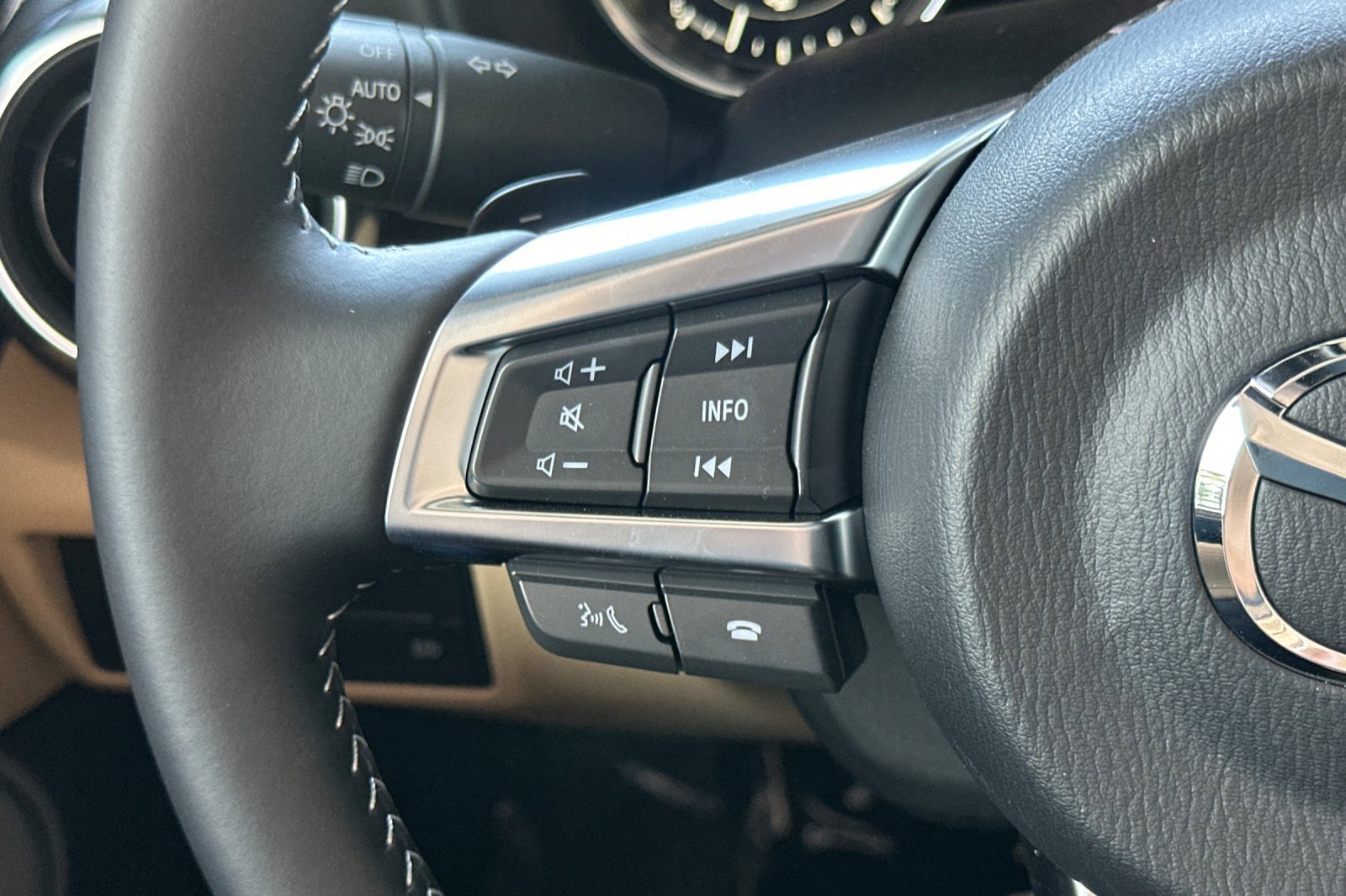 2025 Mazda MX-5 Miata Miata Grand Touring photo 22
