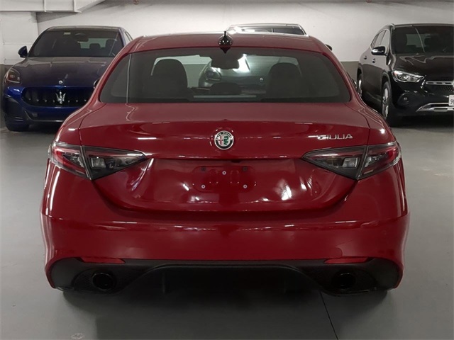 2025 Alfa Romeo Giulia Base photo 6