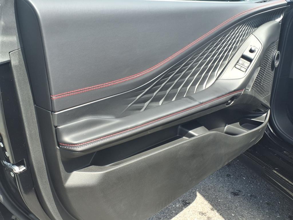 2025 Dodge Charger R/T photo 4