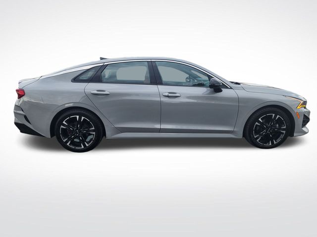 2022 Kia K5 GT-Line photo 6