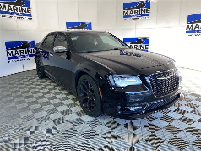 2020 Chrysler 300 S's photo