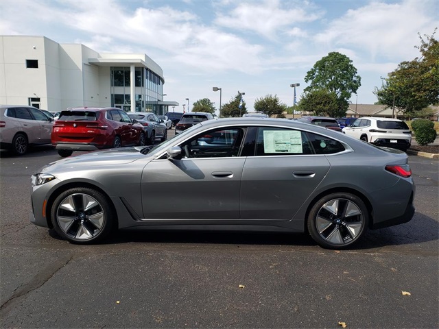 2025 Bmw i4 xDrive40 photo 2