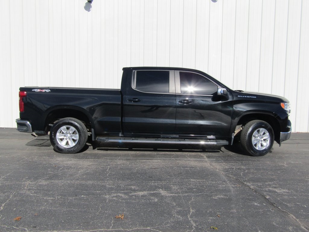 Used 2024 Chevrolet Silverado 1500 LT with VIN 1GCPDDEK5RZ209733 for sale in Kansas City