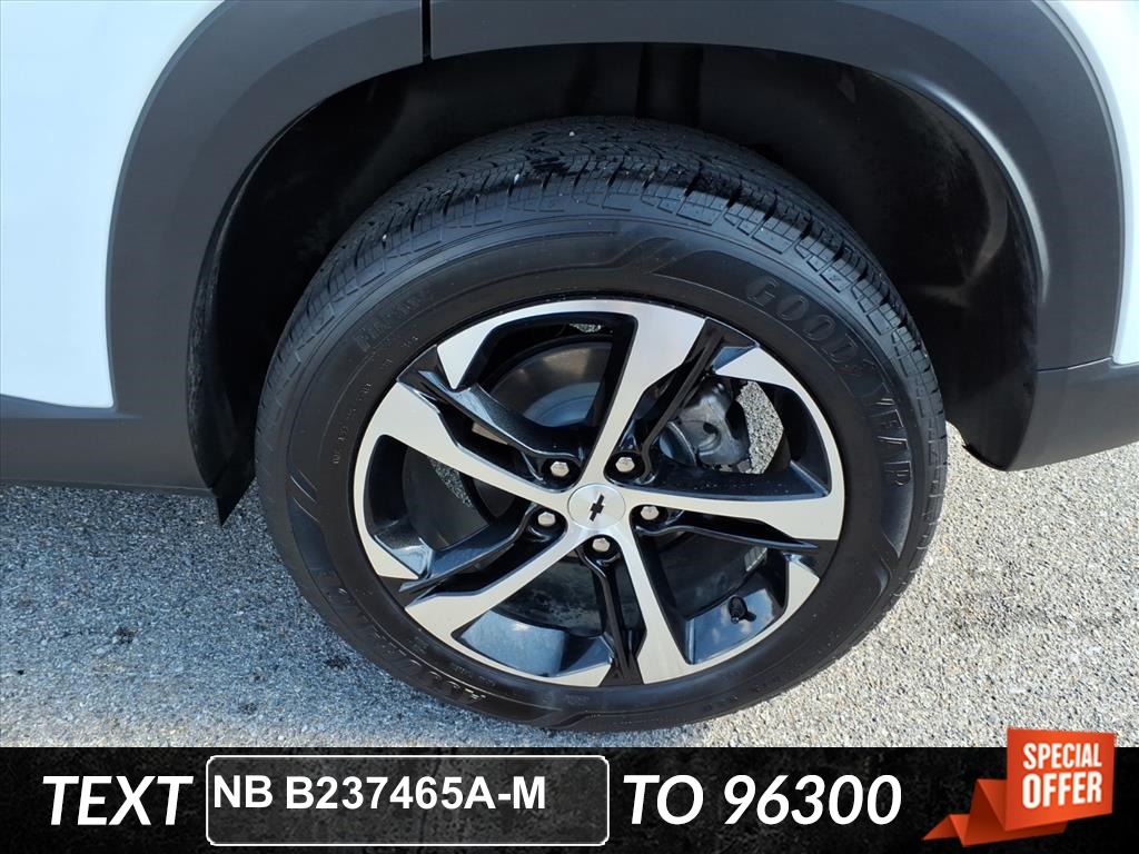 2025 Chevrolet Trax photo 5