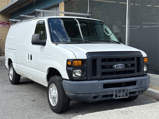 2013 Ford E-Series Econoline Van Commercial