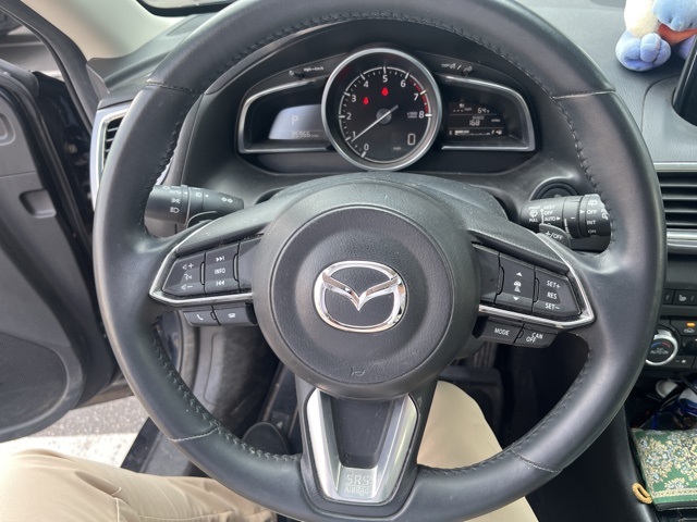 2018 Mazda Mazda3 Grand Touring photo 5