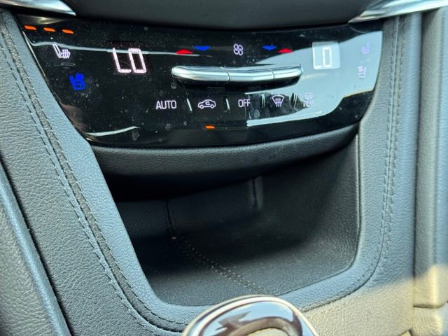 2022 Cadillac XT5 Platinum Premium Luxury photo 29
