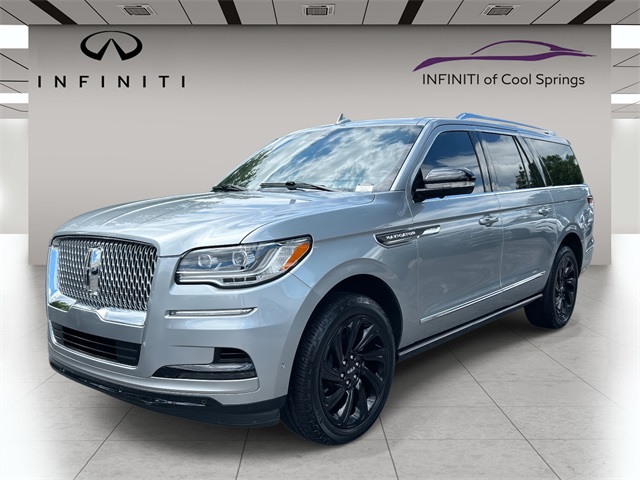 2023 Lincoln Navigator L Reserve photo 3
