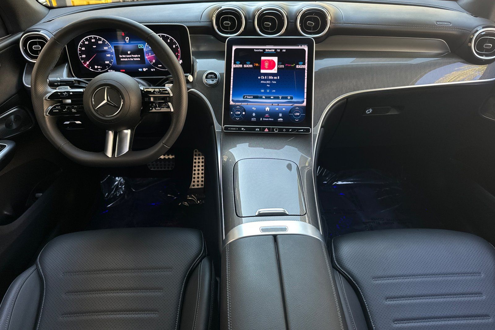 2024 Mercedes Benz GLC 300 Coupe photo 4