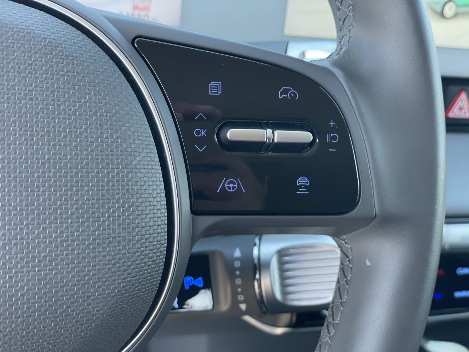 2023 Hyundai Ioniq 5 SE photo 9