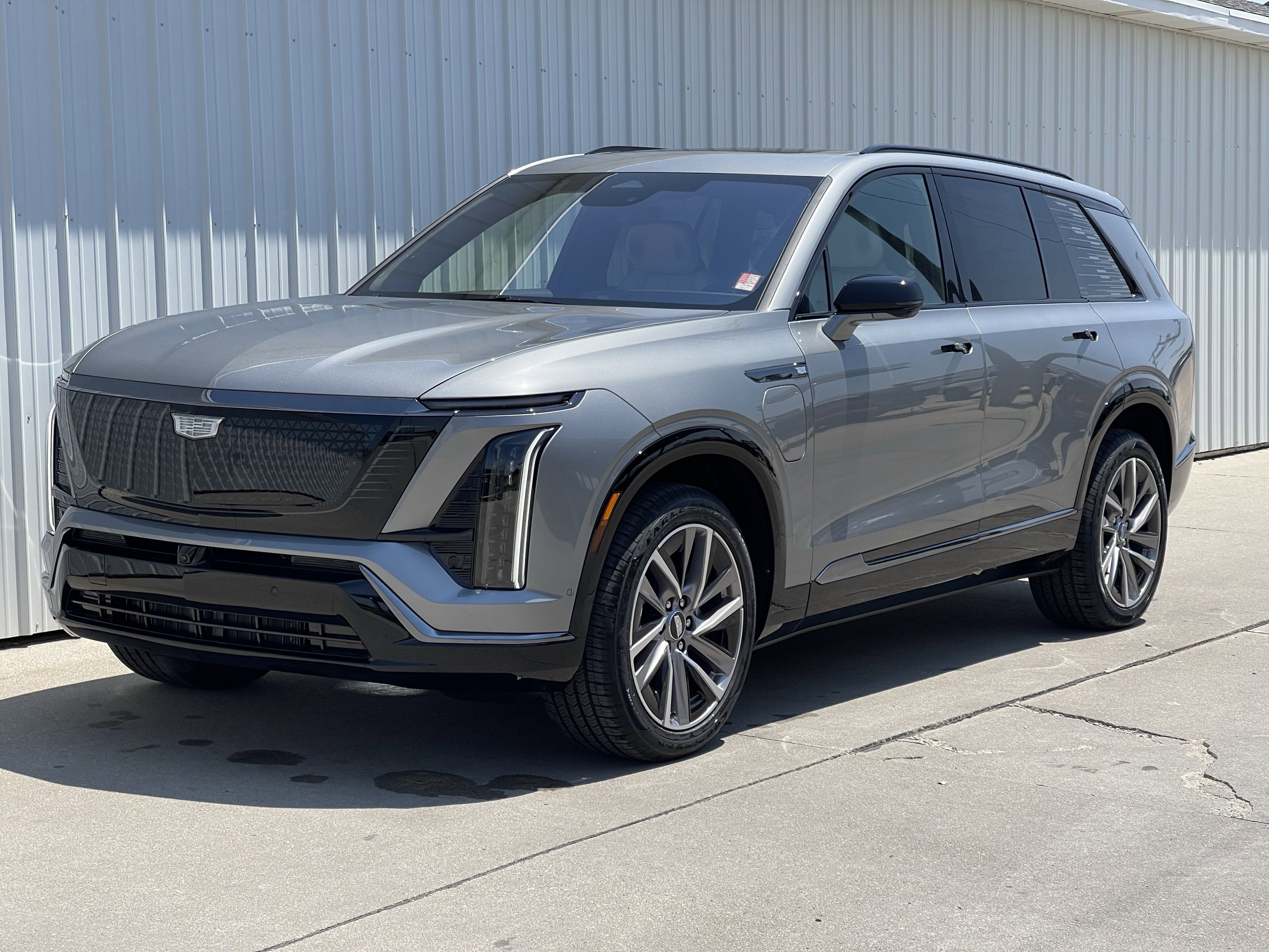 2026 Cadillac VISTIQ Sport's photo