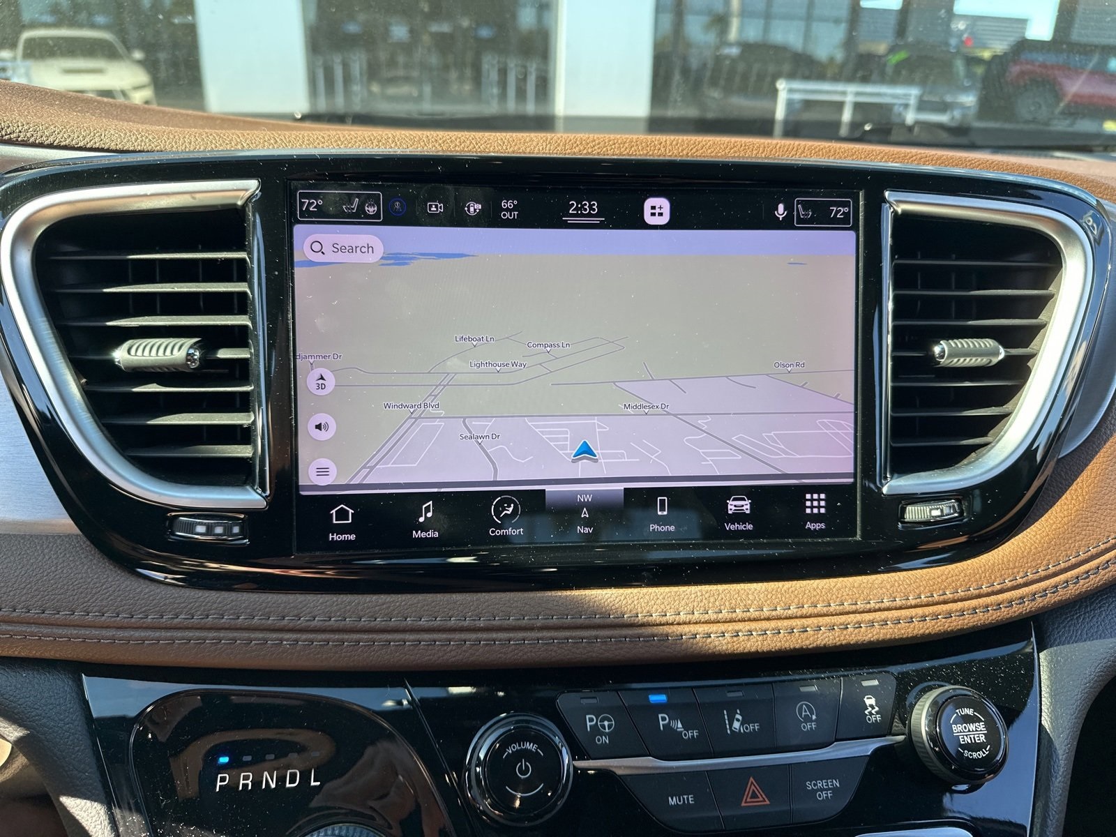 2021 Chrysler Pacifica Limited photo 3