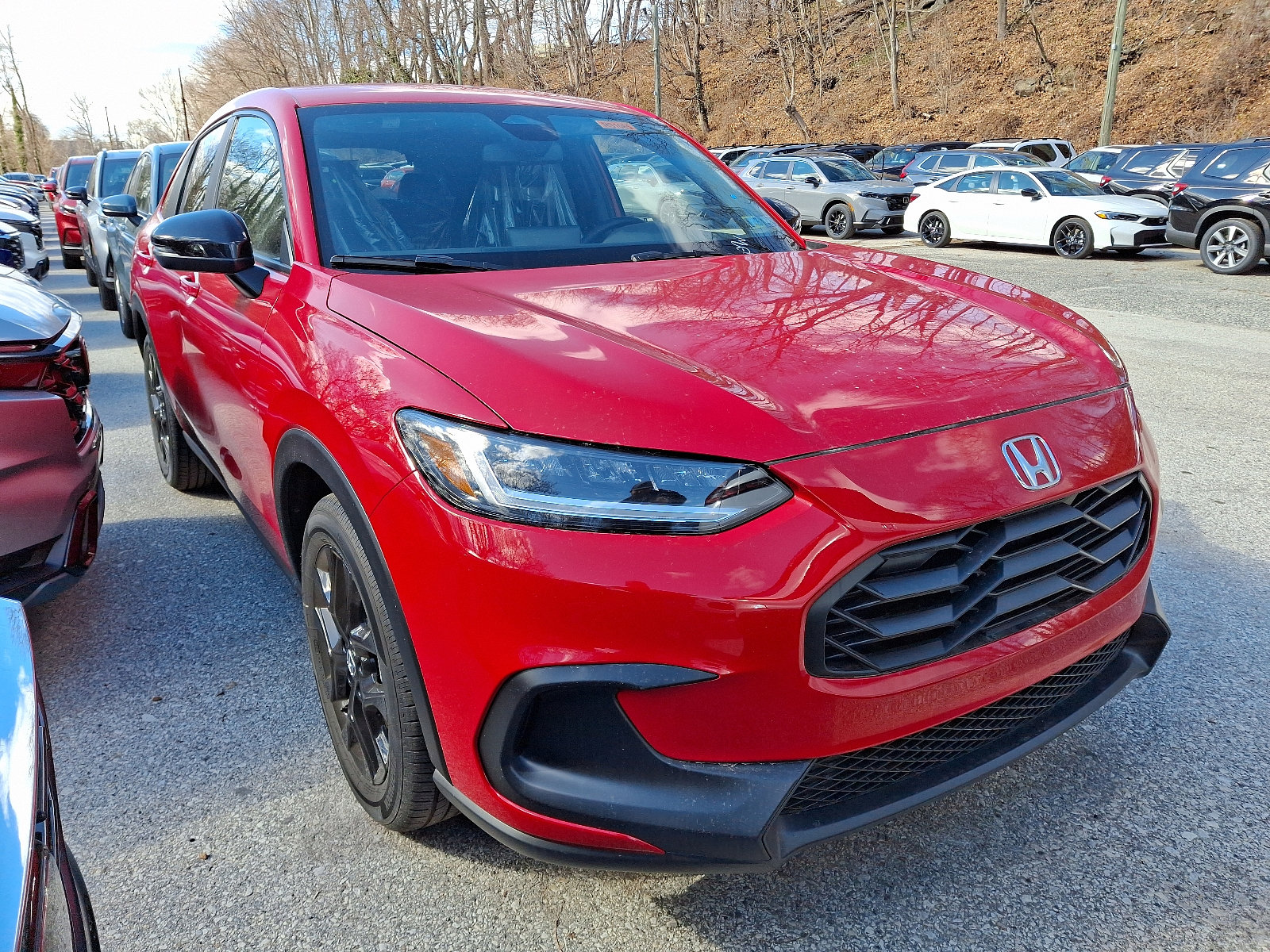 2025 Honda HR-V Sport photo 2