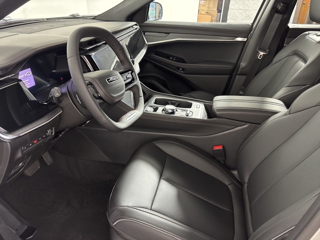 2025 Jeep Wagoneer S Limited photo 9