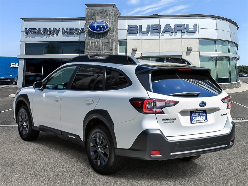 2025 Subaru Outback Onyx Edition photo 4