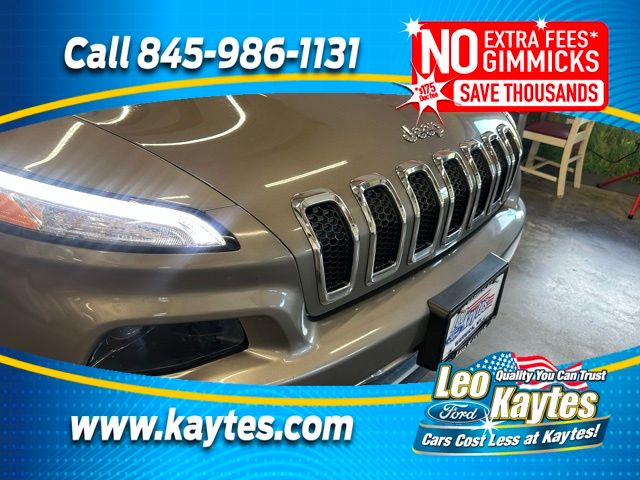 2016 Jeep Cherokee Limited photo 2