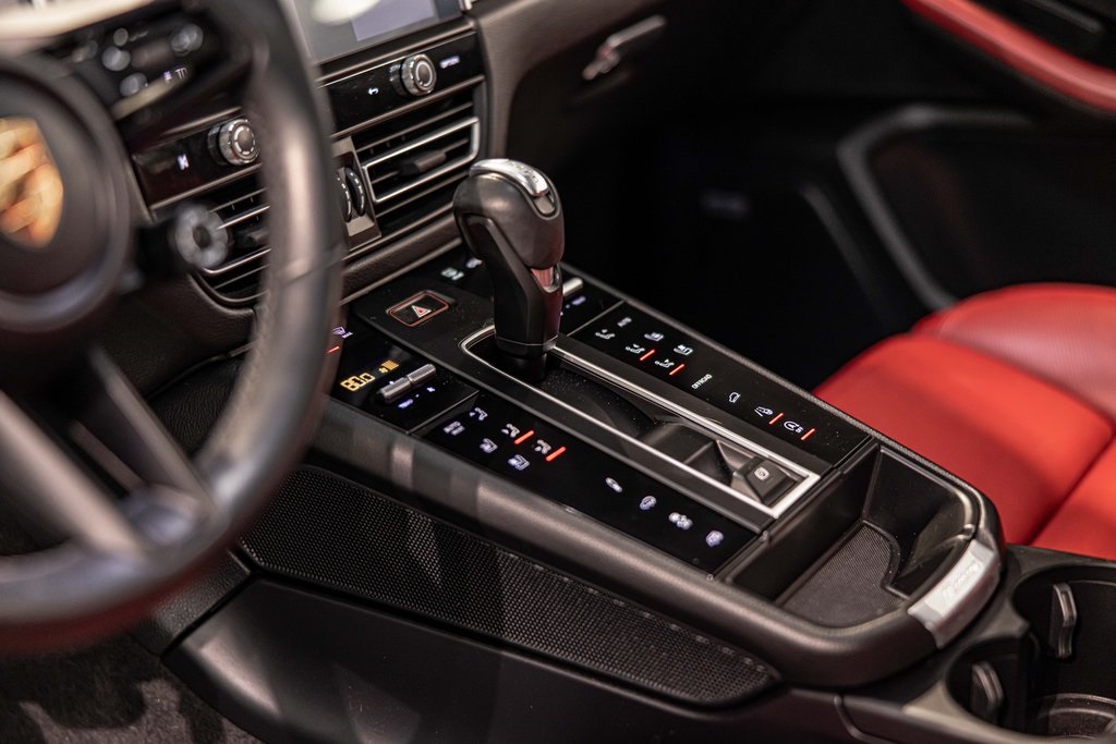 2023 PORSCHE MACAN - Image 21