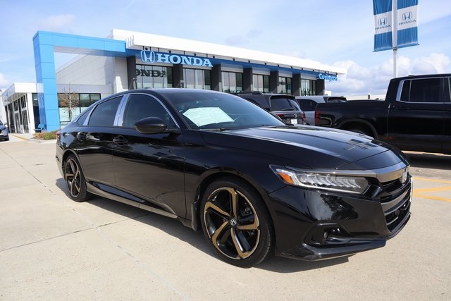 2021 Honda Accord Sport's photo